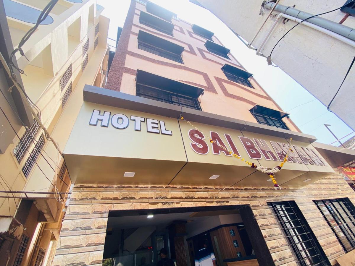 Hotel Sai Bhawani شيردي المظهر الخارجي الصورة